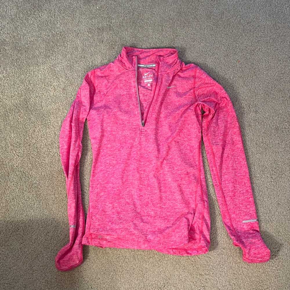 Nike womens 1/4 zip Dri fit pullover
